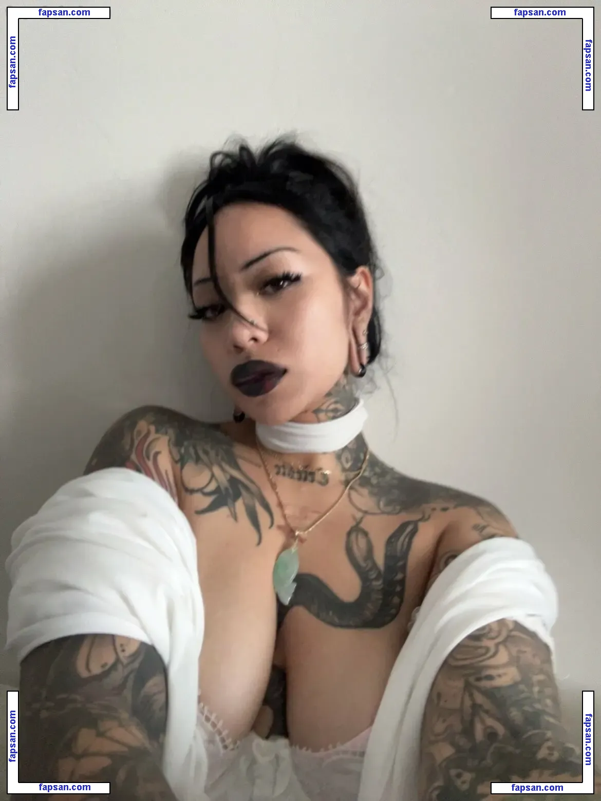 __cyntax голая фото #0016 с Онлифанс