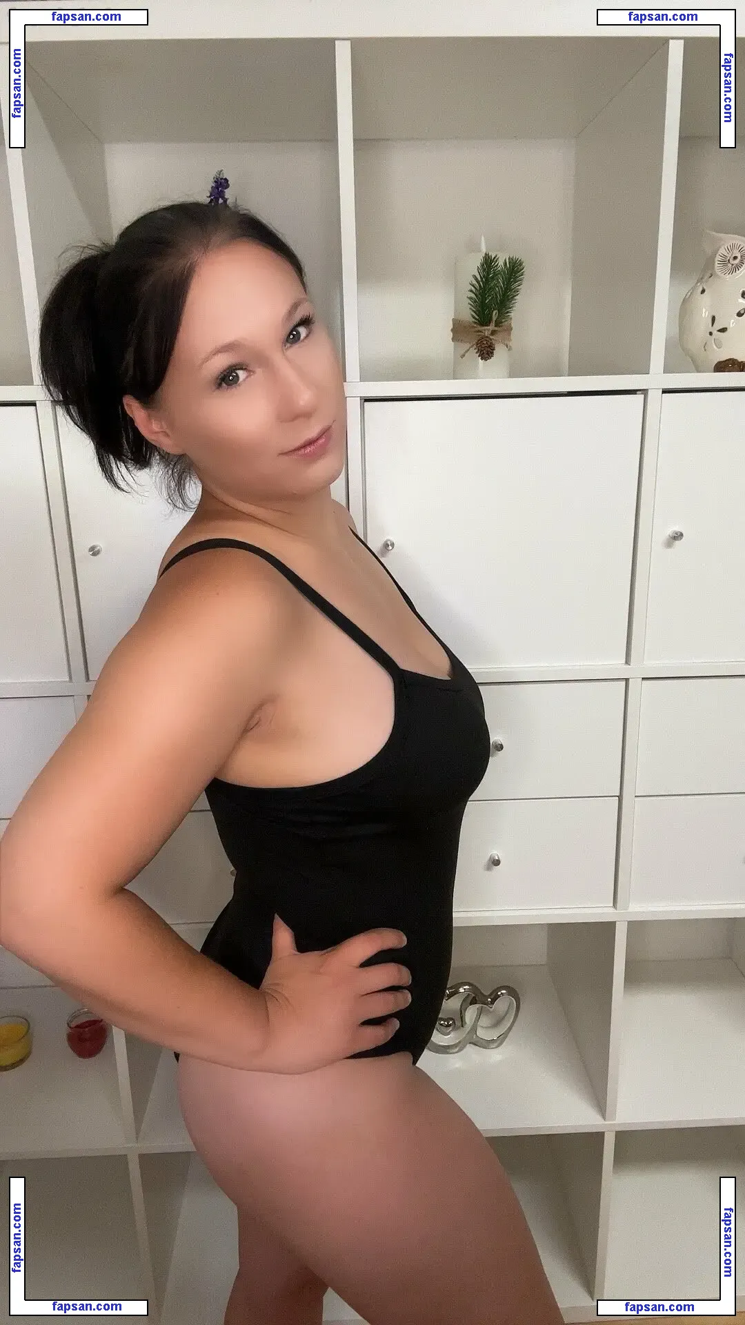 Cynthia Lynx nude photo #0004 from OnlyFans