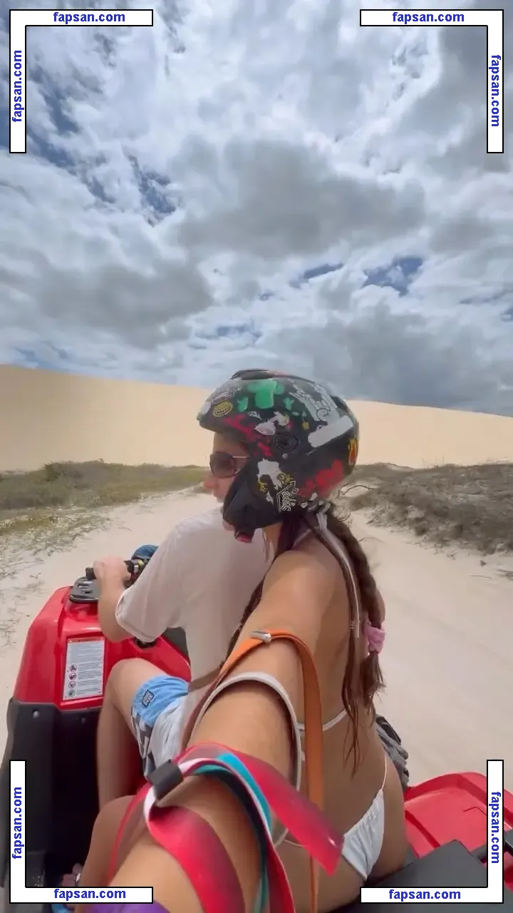 Cynthia Senek nude photo #0010 from OnlyFans