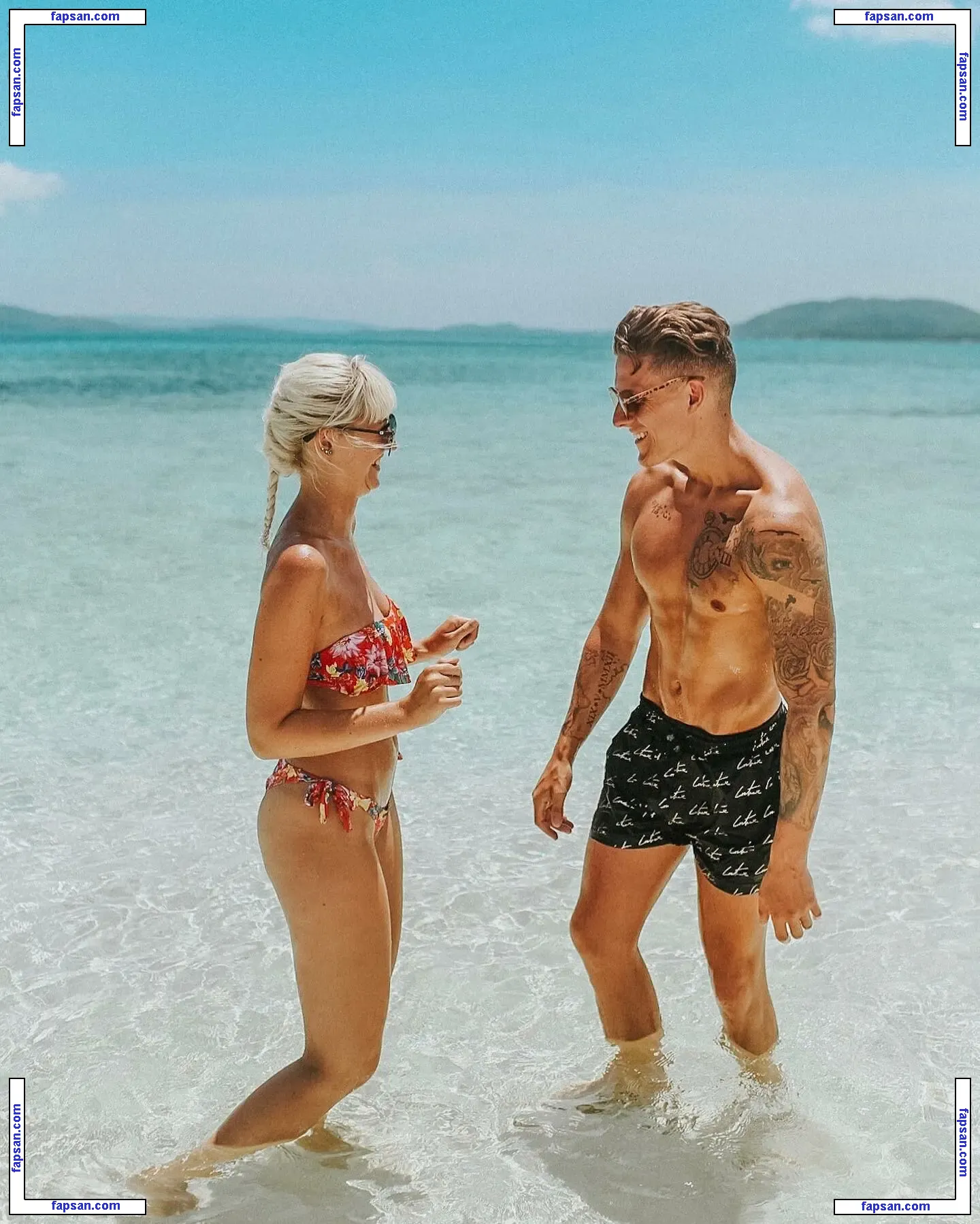 dabbleandtravel nude photo #0021 from OnlyFans