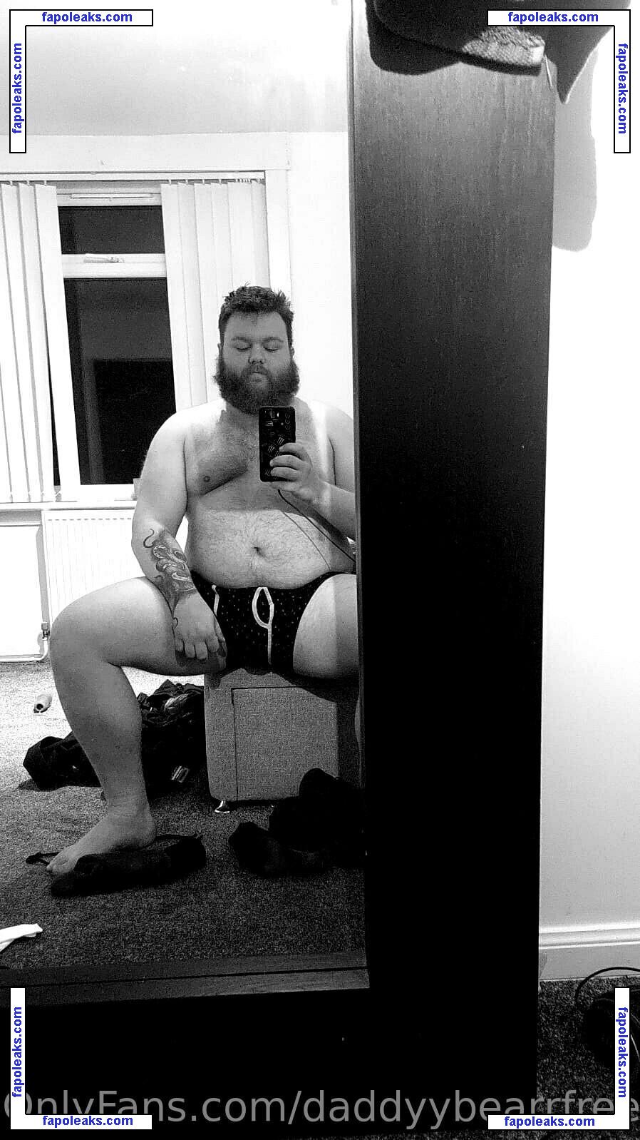 daddyybearrfree / bbbbrrrreeezy nude photo #0010 from OnlyFans