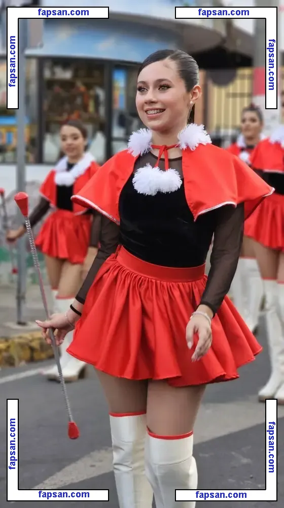 dafnealvaradooficial голая фото #0005 с Онлифанс