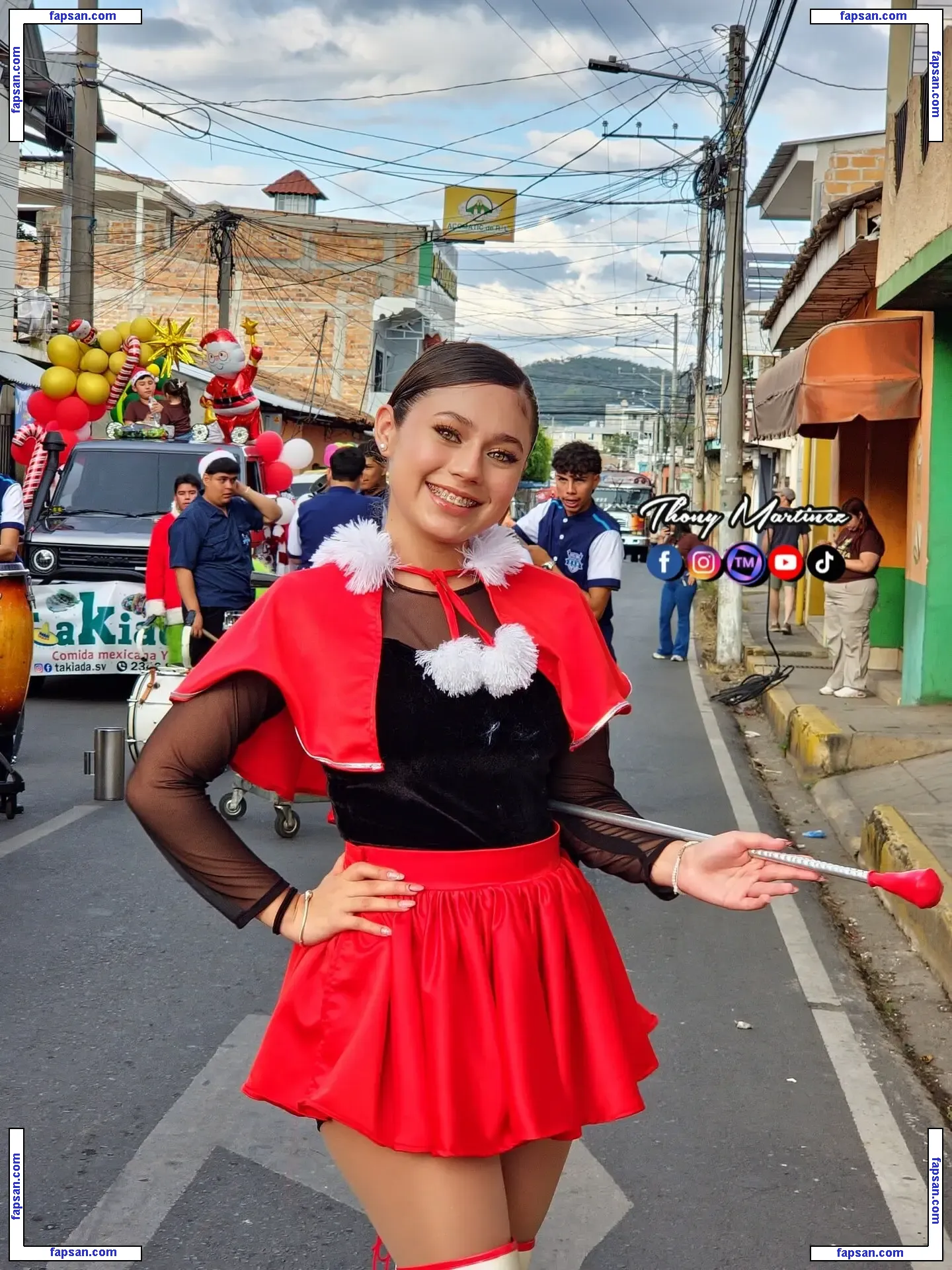 dafnealvaradooficial голая фото #0007 с Онлифанс