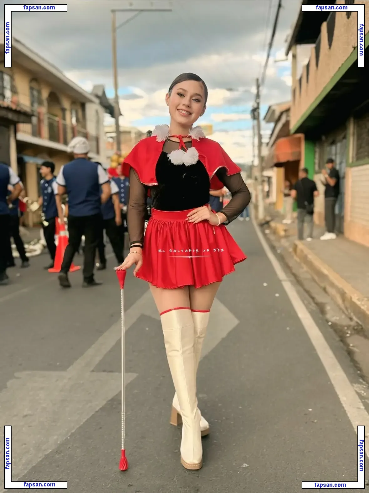 dafnealvaradooficial голая фото #0008 с Онлифанс