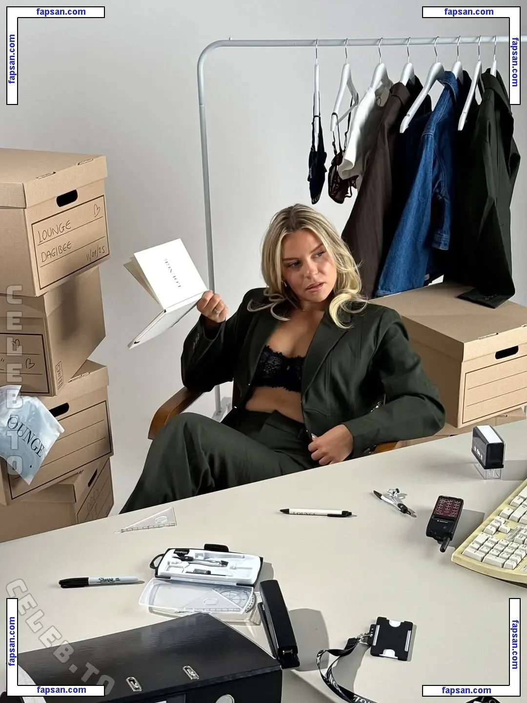 Dagi Bee голая фото #0182 с Онлифанс