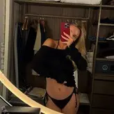 Dagi Bee голая #0195