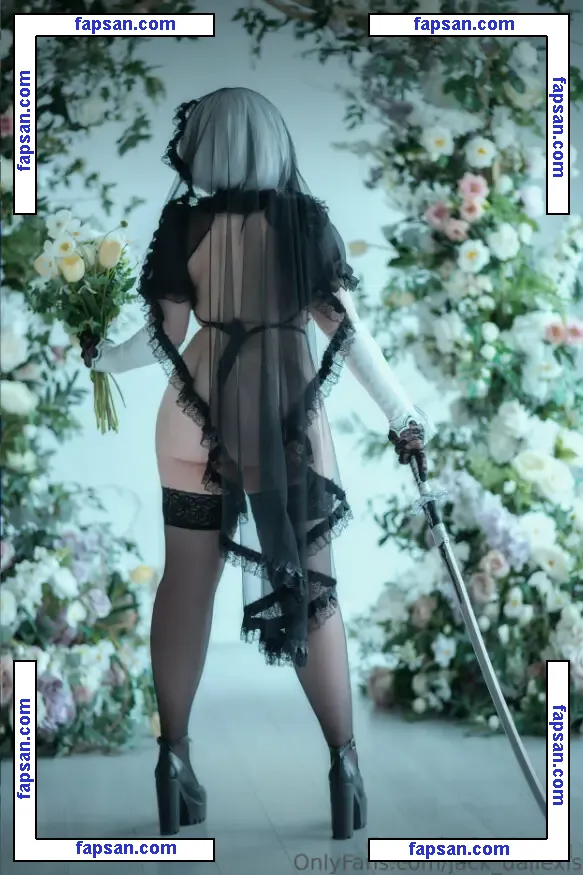 dahlia_cosplay nude photo #0024 from OnlyFans