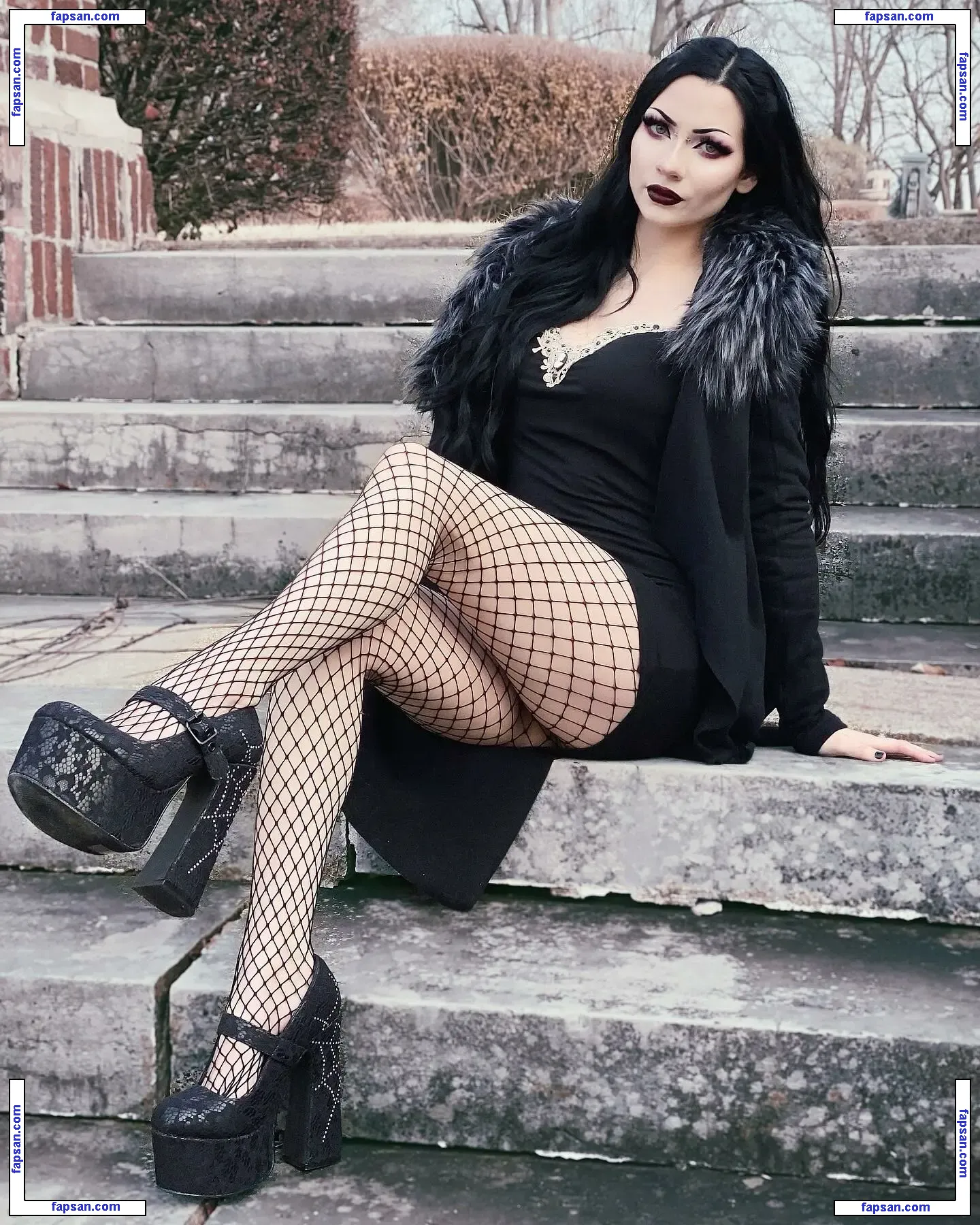 dahliawitch nude photo #0013 from OnlyFans