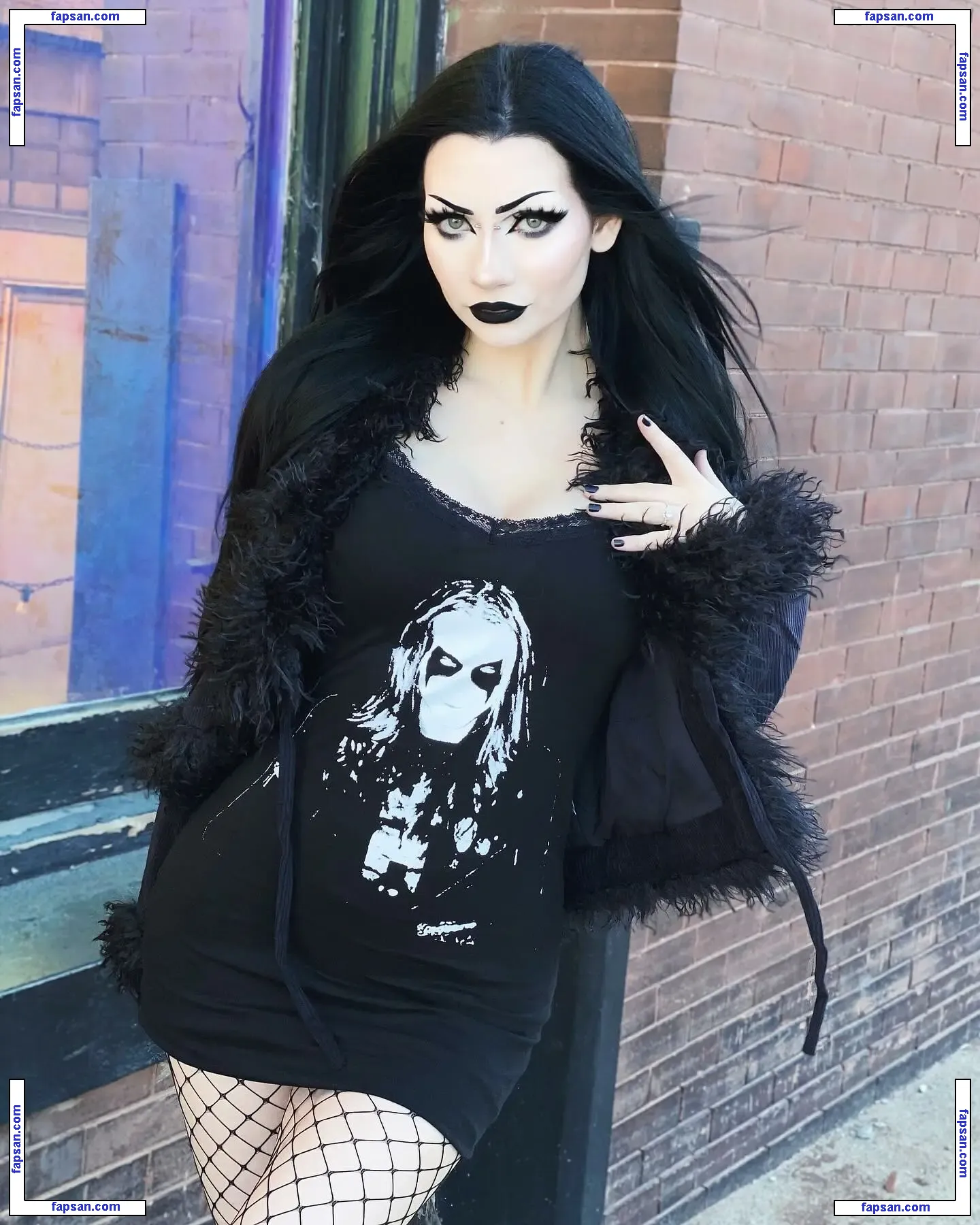 dahliawitch nude photo #0020 from OnlyFans