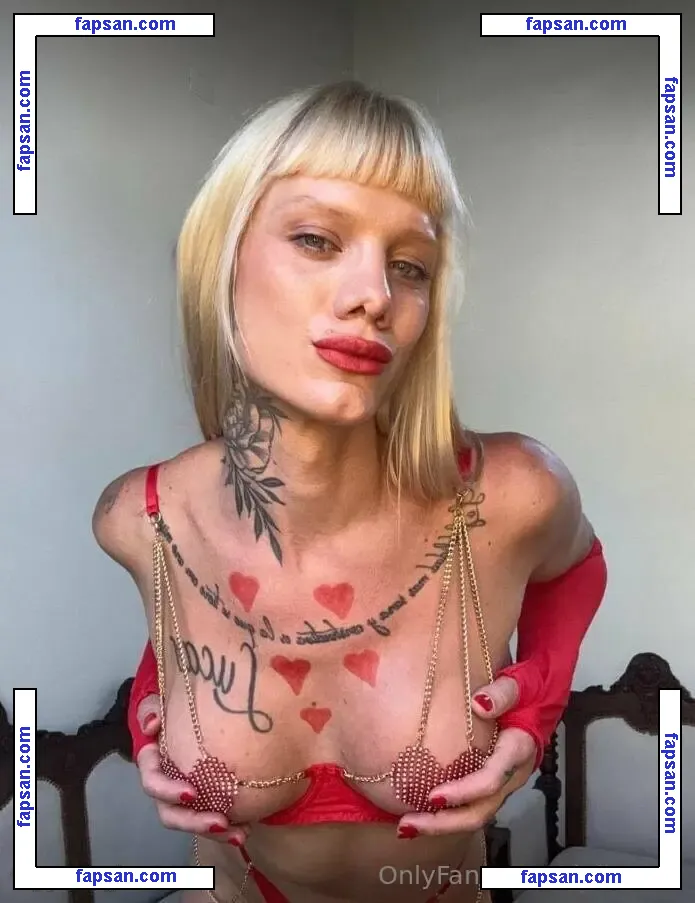 daily_sofi nude photo #0011 from OnlyFans