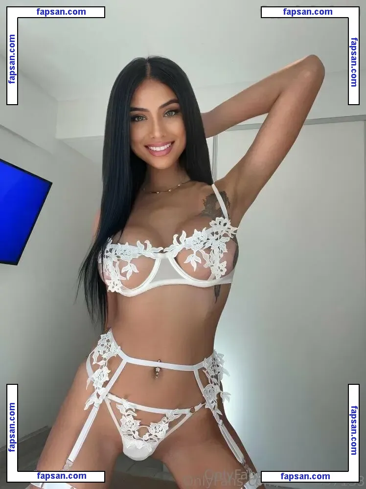 daily_sofi nude photo #0016 from OnlyFans