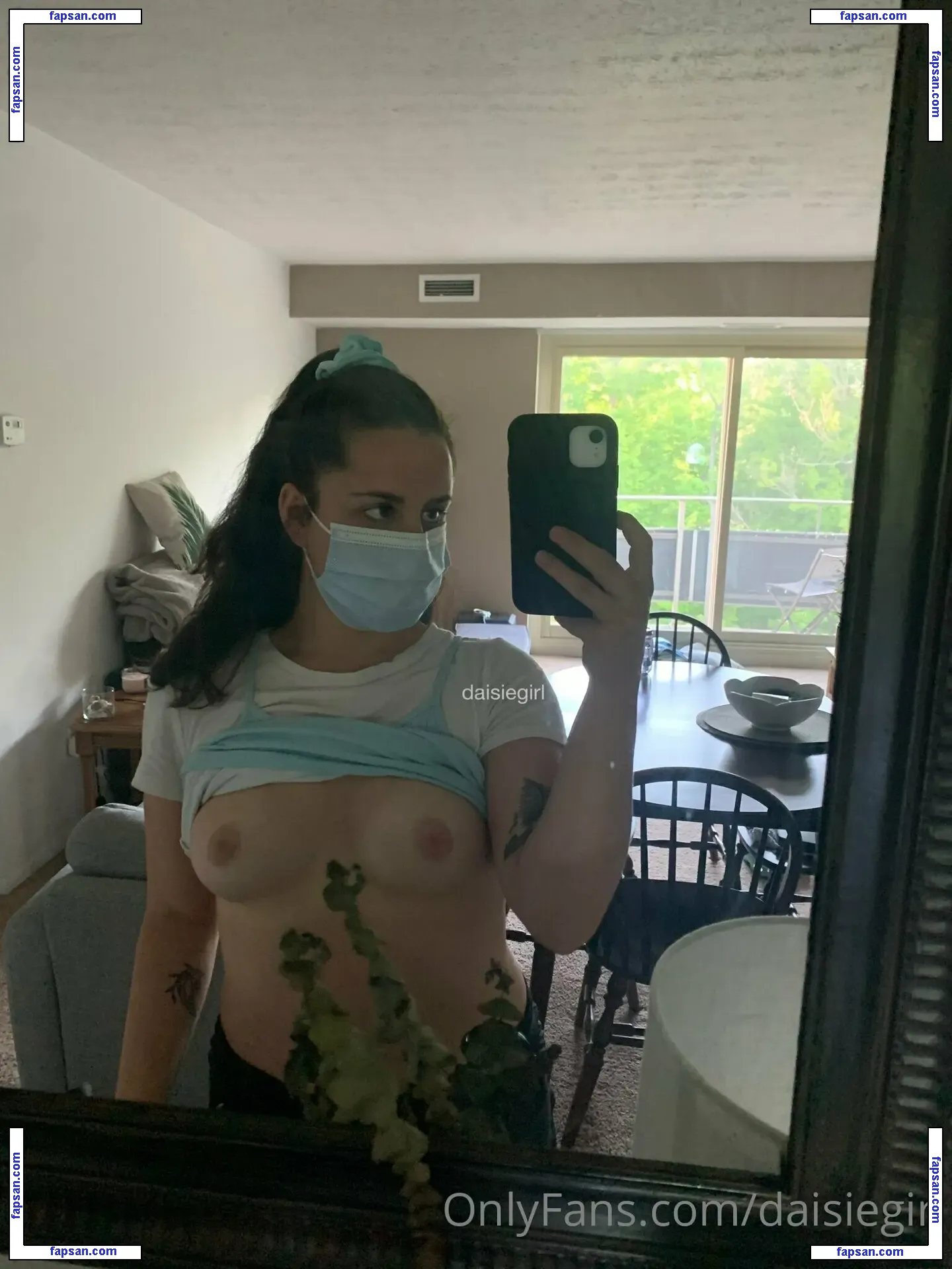 daisiegirl nude photo #0019 from OnlyFans