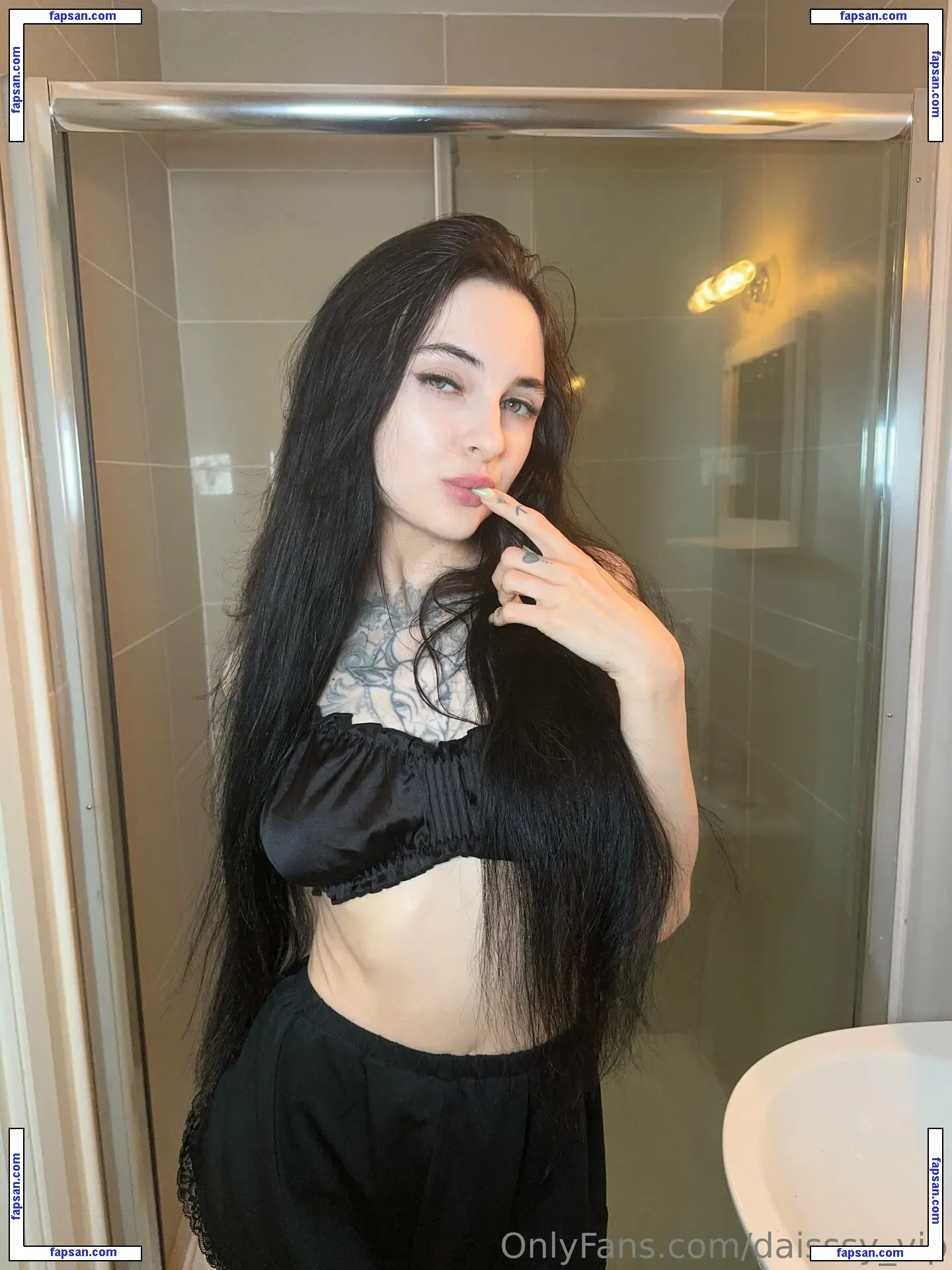 daissssyyy nude photo #0002 from OnlyFans