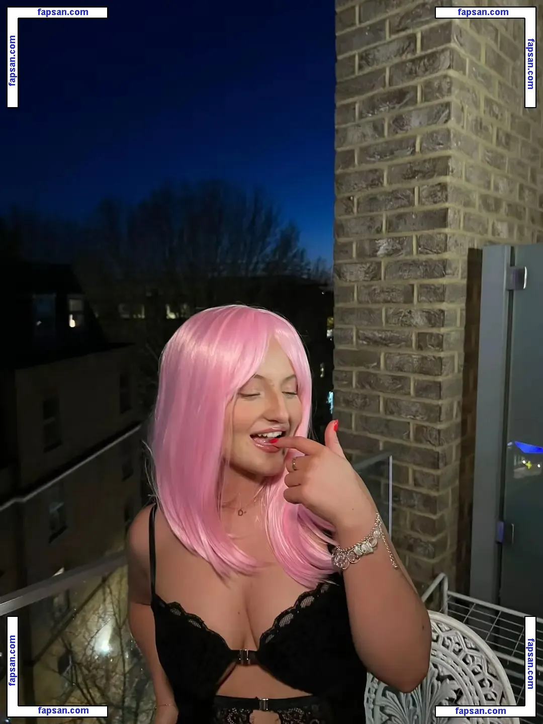Daisy Campbell nude photo #0158 from OnlyFans