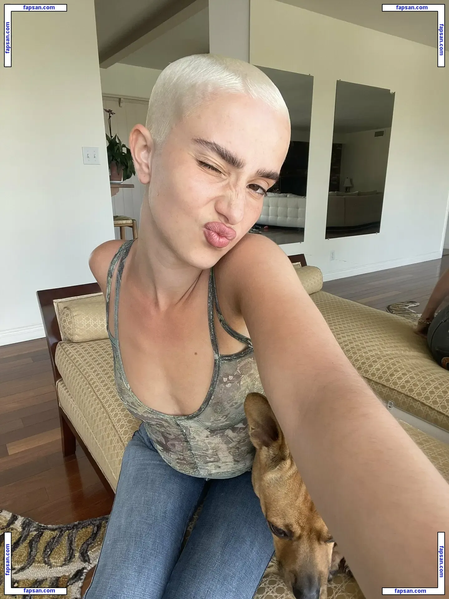 Daisy Delancey nude photo #0093 from OnlyFans