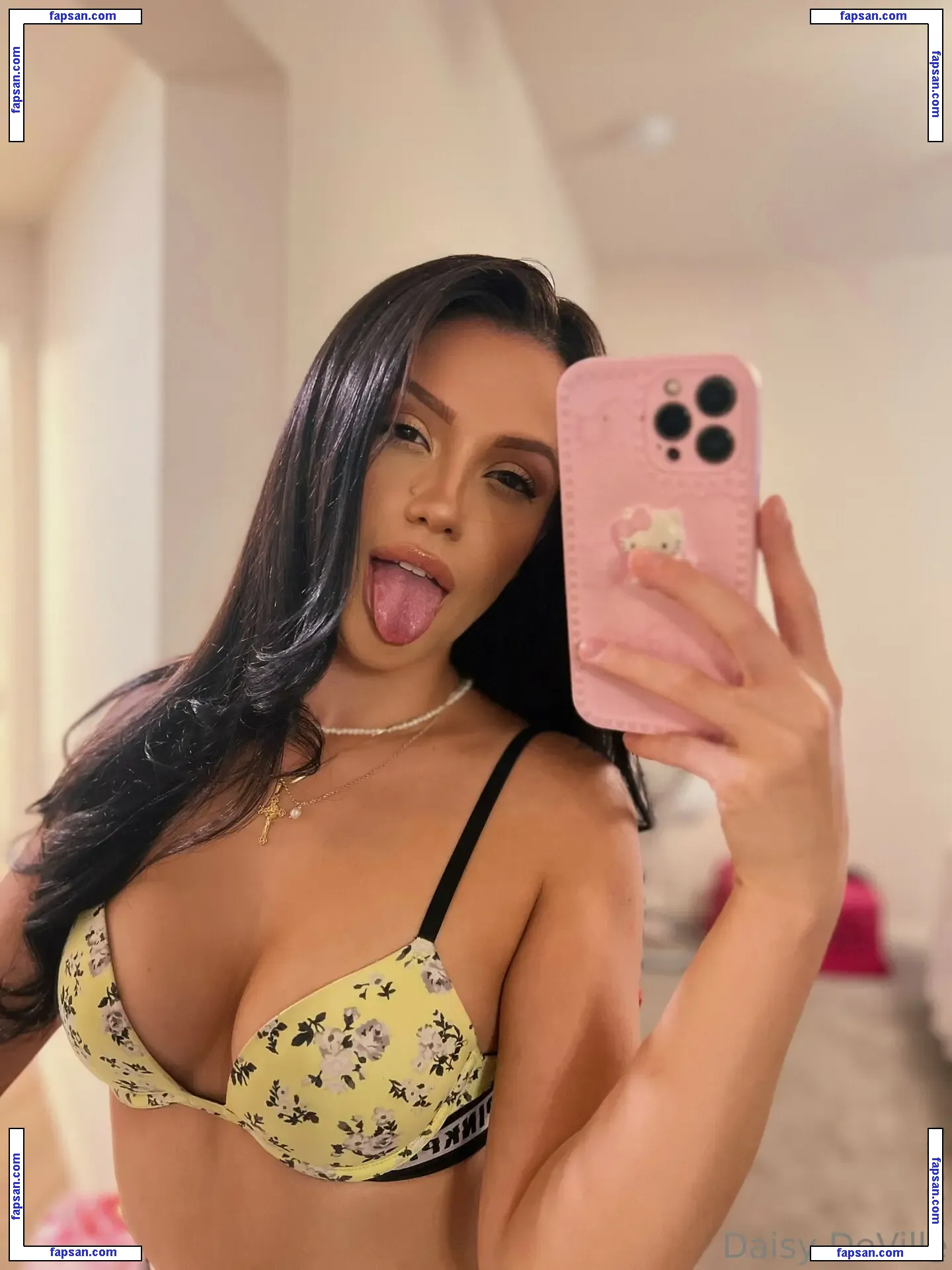 Daisy DeVille nude photo #0137 from OnlyFans