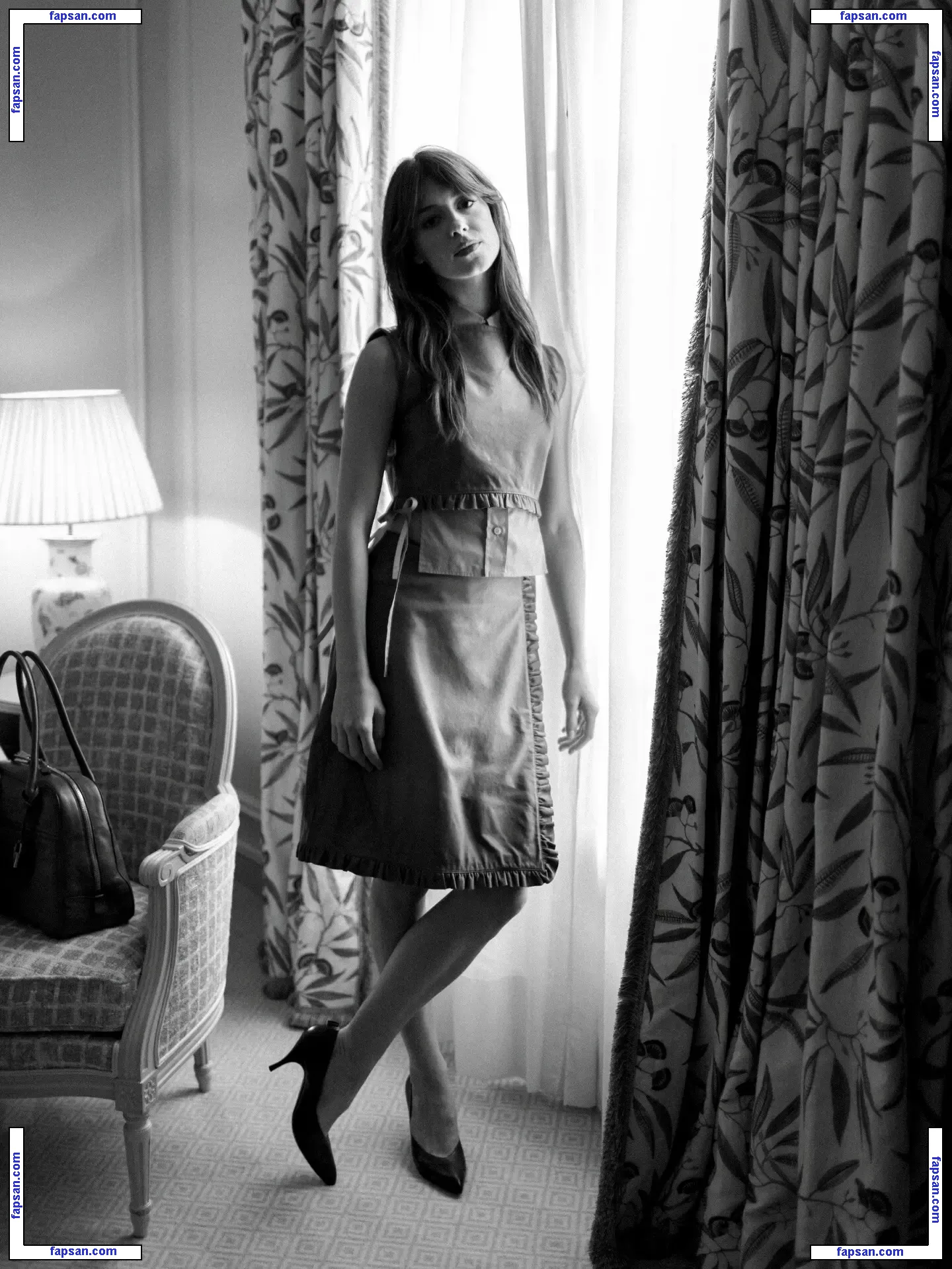 Daisy Edgar-Jones nude photo #0293 from OnlyFans