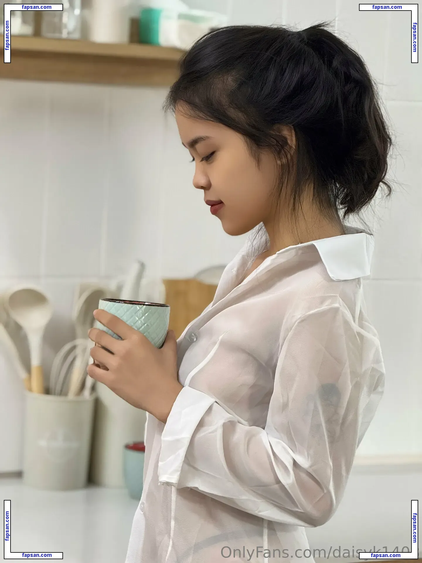 Daisy K nude photo #0033 from OnlyFans