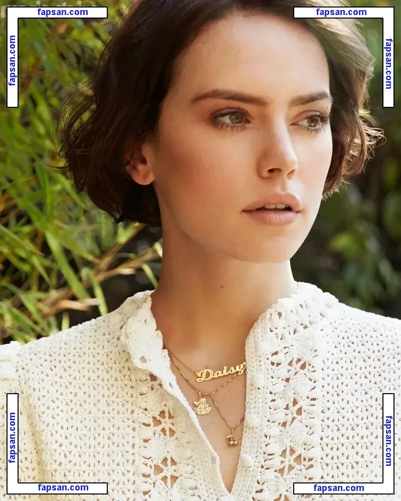 Daisy Ridley nude photo #0558 from OnlyFans