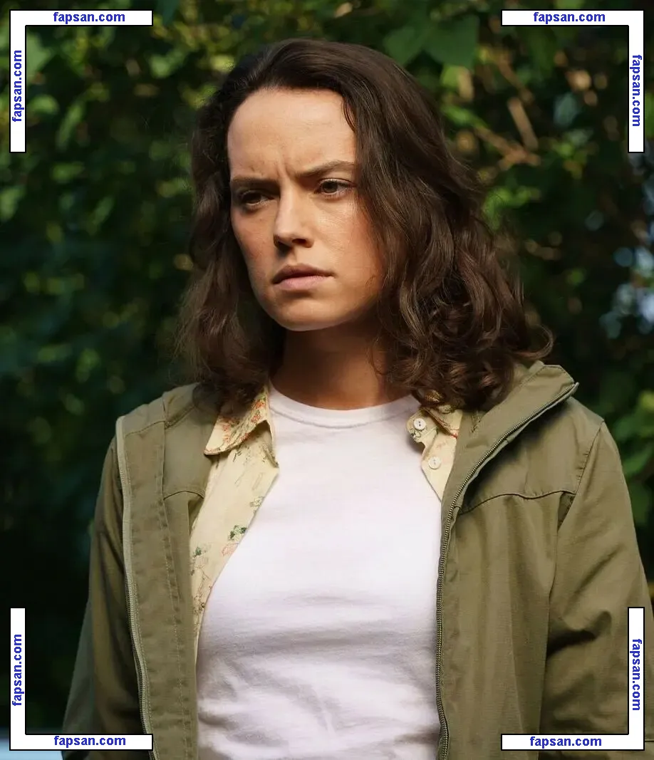 Daisy Ridley nude photo #0572 from OnlyFans