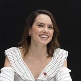 Daisy Ridley голая #0248