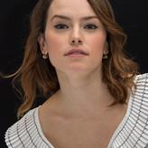 Daisy Ridley голая #0271