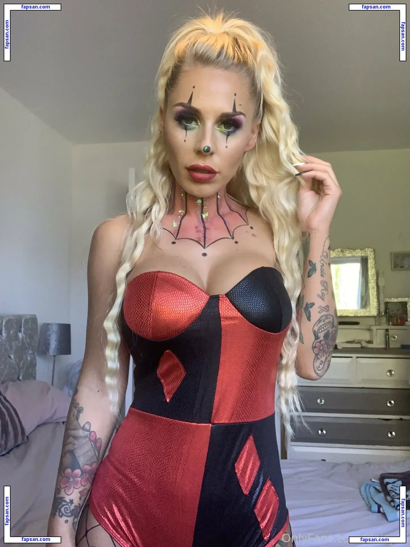 daisy15 nude photo #0118 from OnlyFans