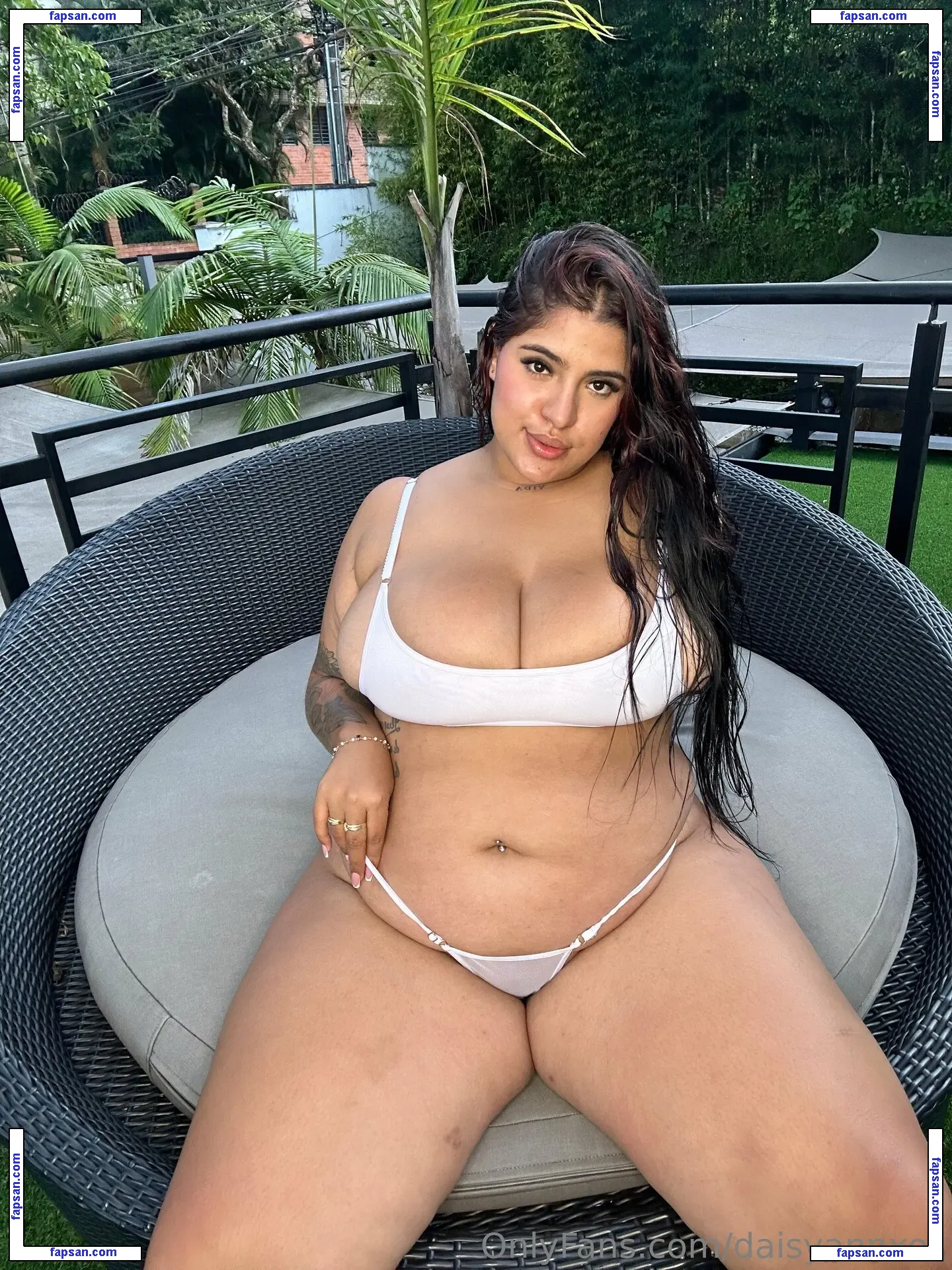 daisyannxox nude photo #0008 from OnlyFans