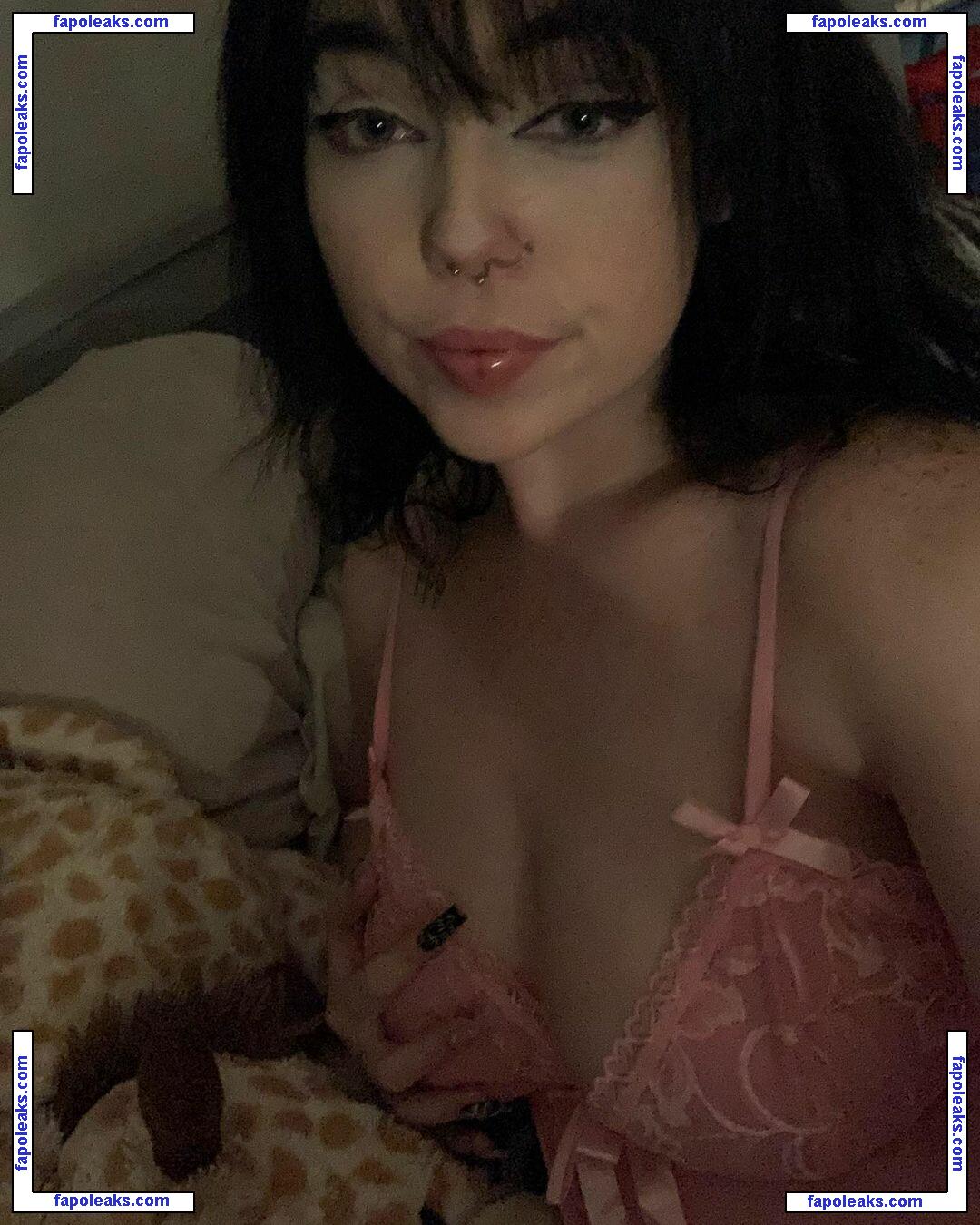 Daisyy_mayyy / mariee_daisyy nude photo #0020 from OnlyFans