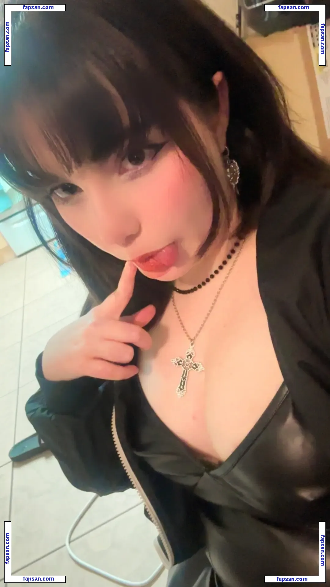 daki_kibutsuji nude photo #0005 from OnlyFans