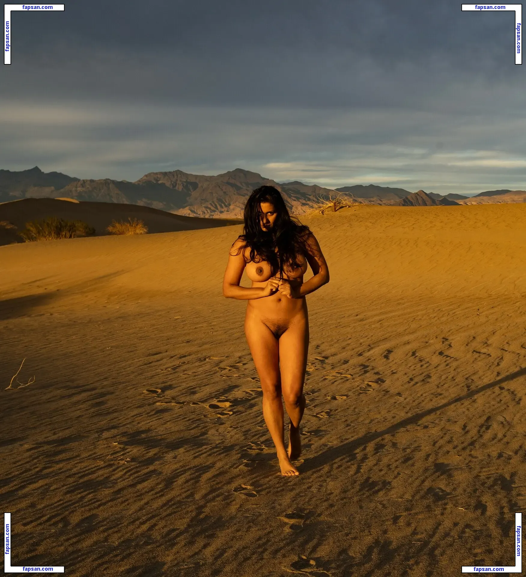 Dakini nude photo #0201 from OnlyFans