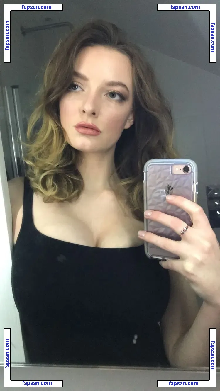 Dakota Blue Richards голая фото #0034 с Онлифанс