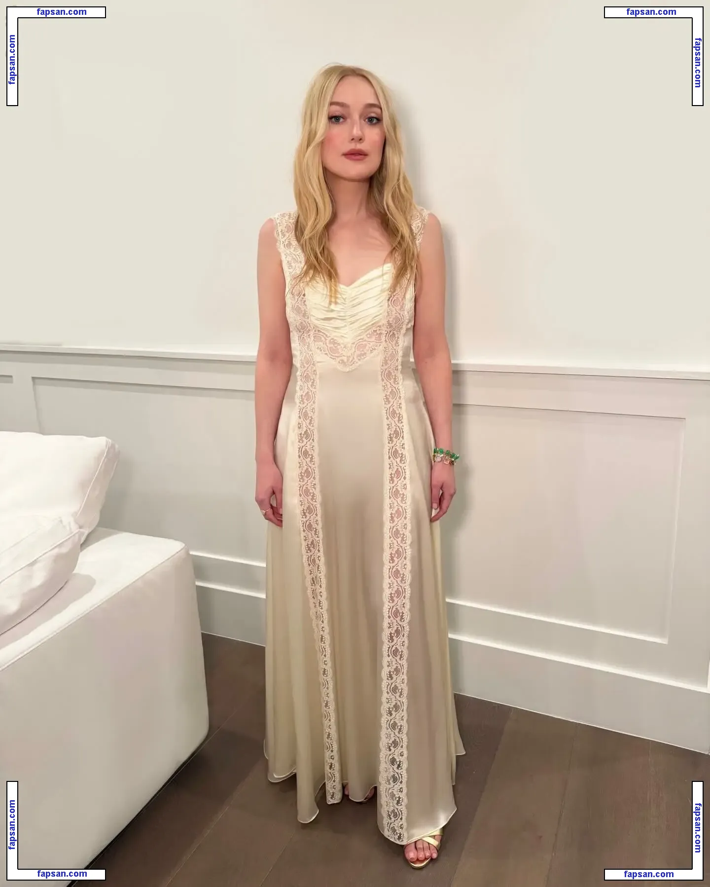 Dakota Fanning nude photo #0759 from OnlyFans