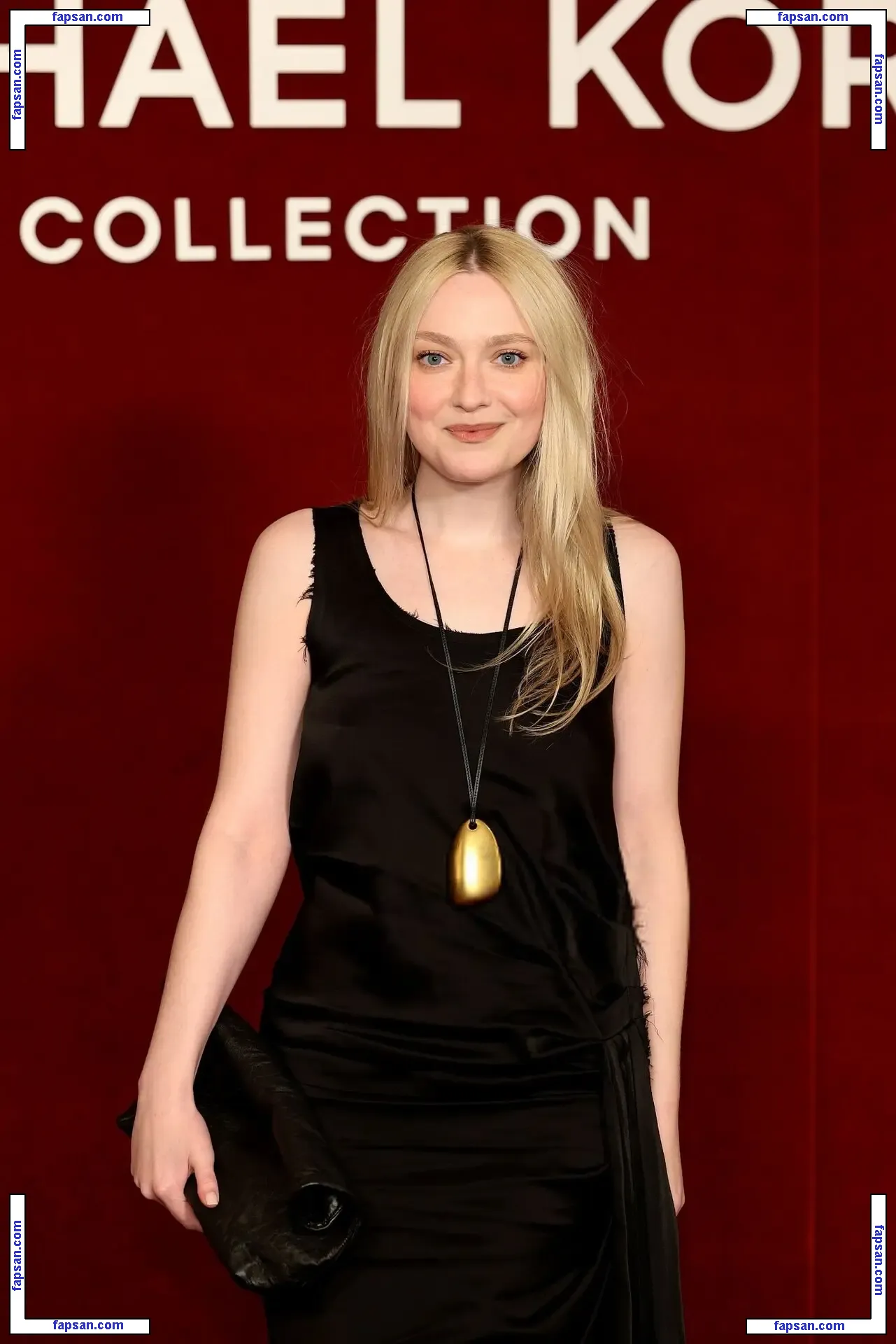 Dakota Fanning голая фото #0774 с Онлифанс