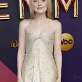 Dakota Fanning голая #0733