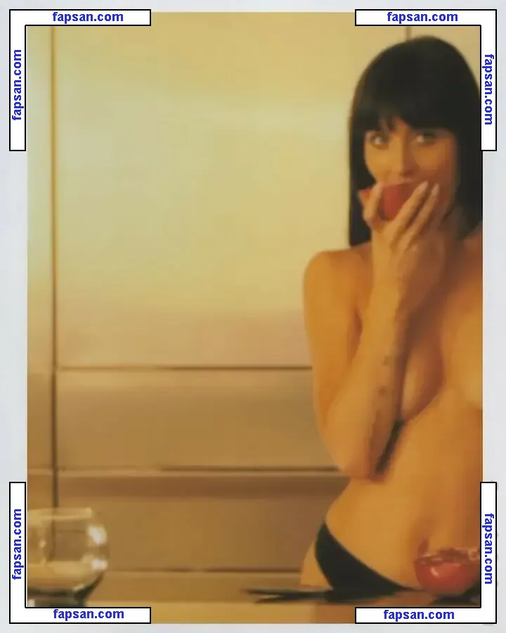 Dakota Johnson nude photo #1919 from OnlyFans