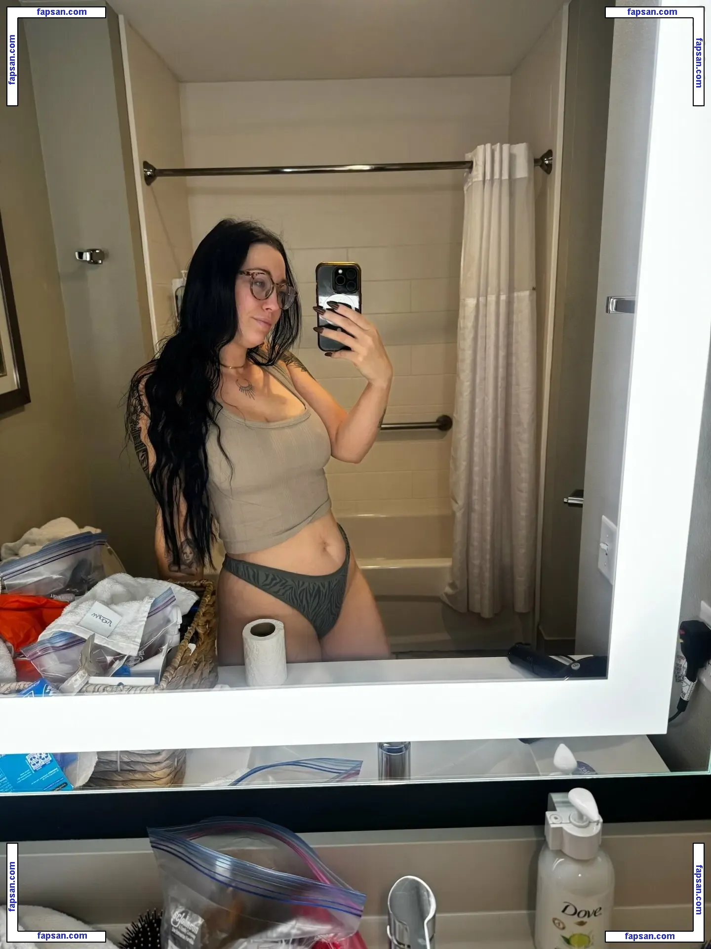 dakotahblue nude photo #0022 from OnlyFans