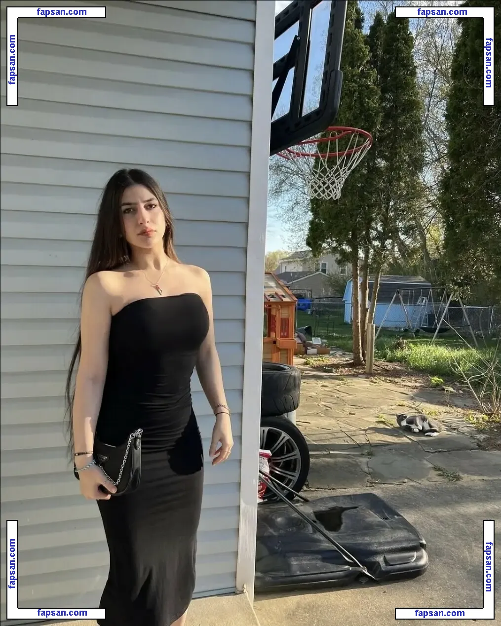 Dalia Hamad nude photo #0004 from OnlyFans