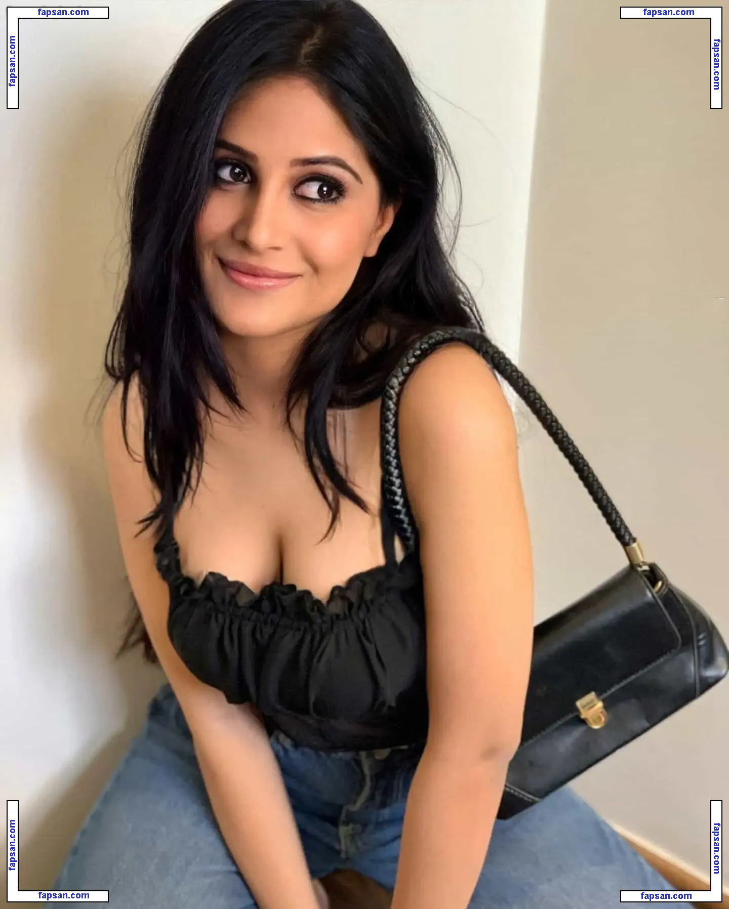 Damini Arora nude photo #0018 from OnlyFans