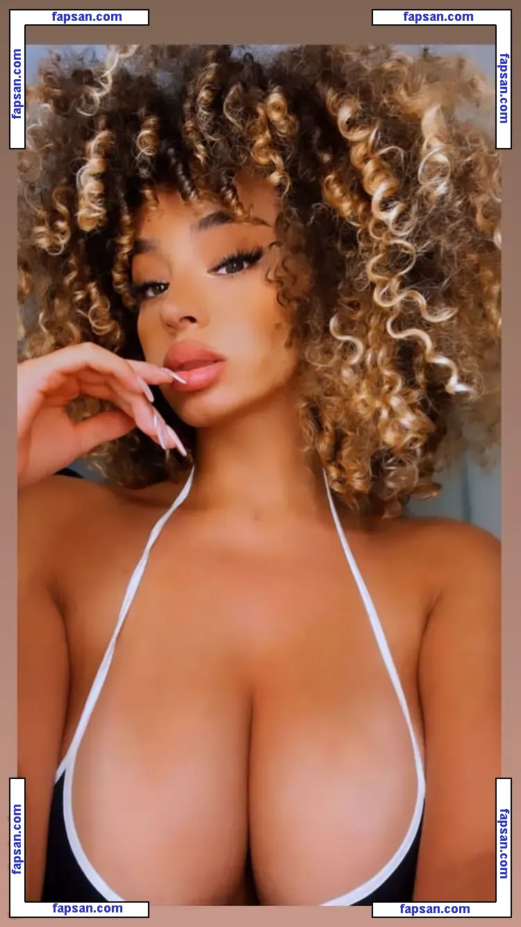 Dana Curly голая фото #0054 с Онлифанс