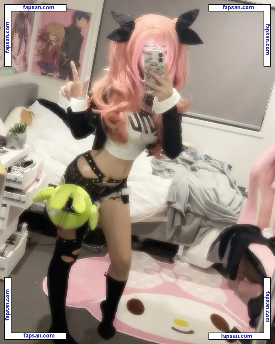 danaiga nude photo #0002 from OnlyFans