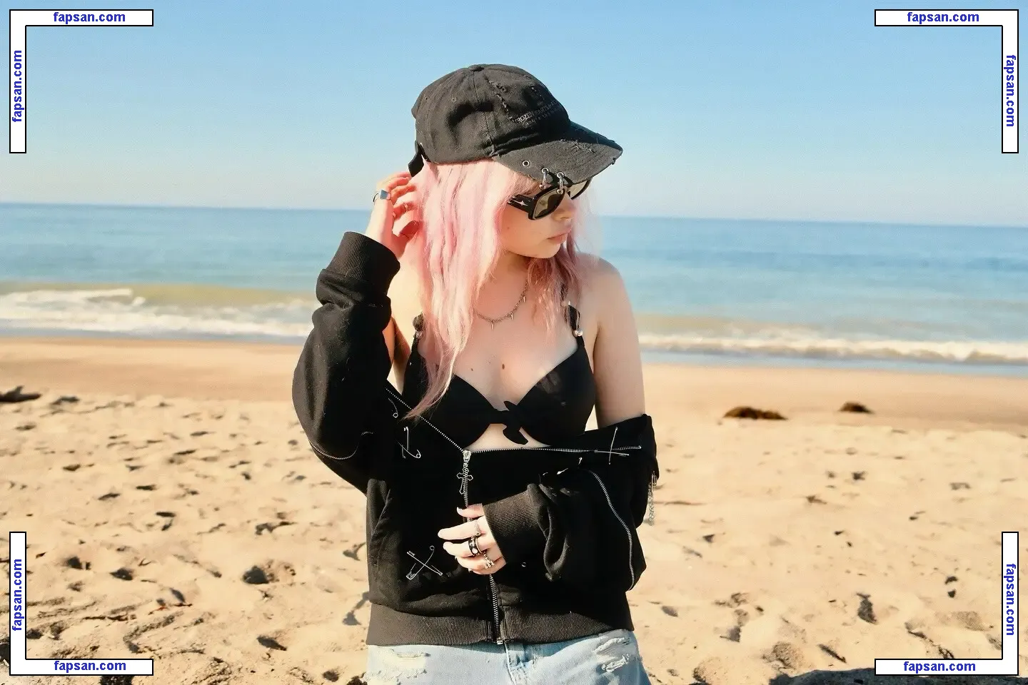 DanDryad nude photo #0008 from OnlyFans