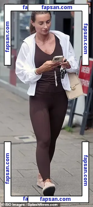 Dani Dyer nude photo #0054 from OnlyFans
