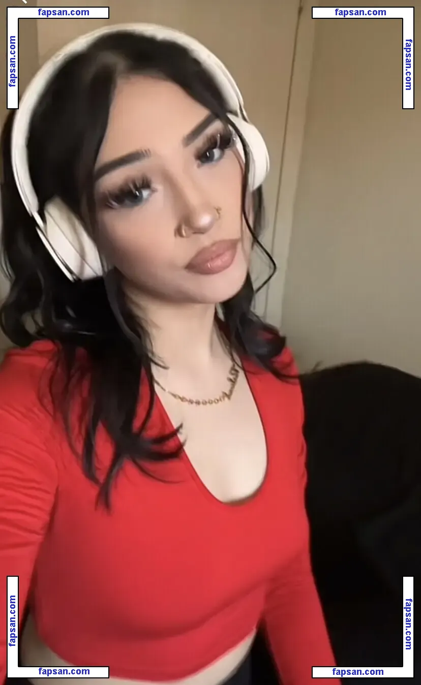 dani_larazo nude photo #0002 from OnlyFans