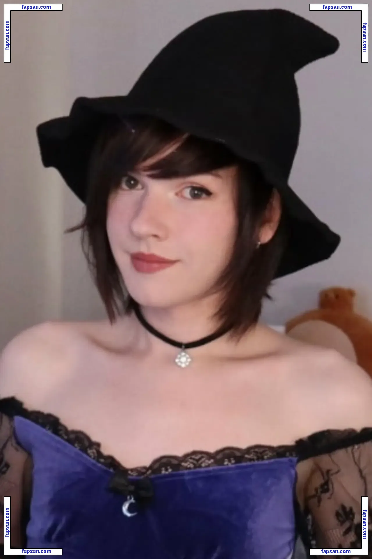 Dani Nebula голая фото #0008 с Онлифанс