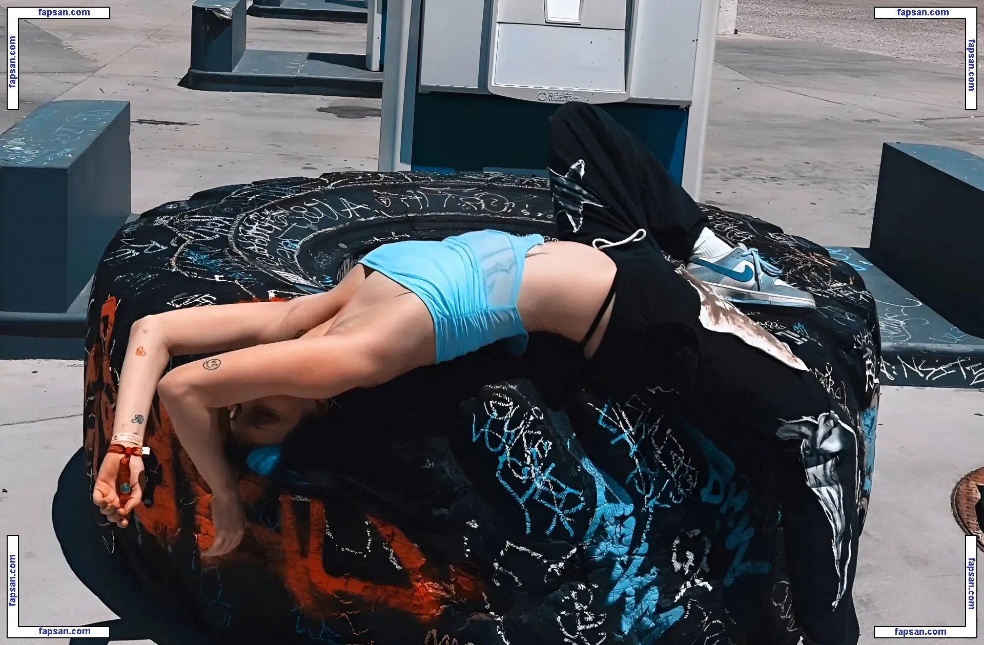 Dani Thorne nude photo #0343 from OnlyFans