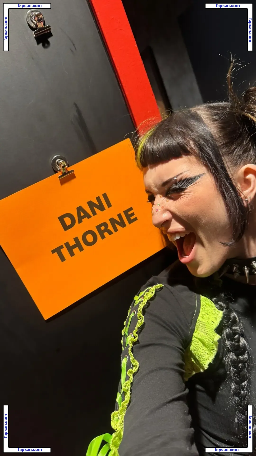 Dani Thorne голая фото #0373 с Онлифанс