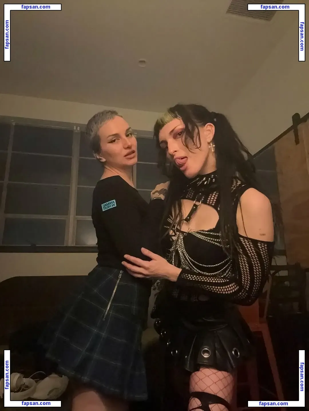 Dani Thorne голая фото #0376 с Онлифанс