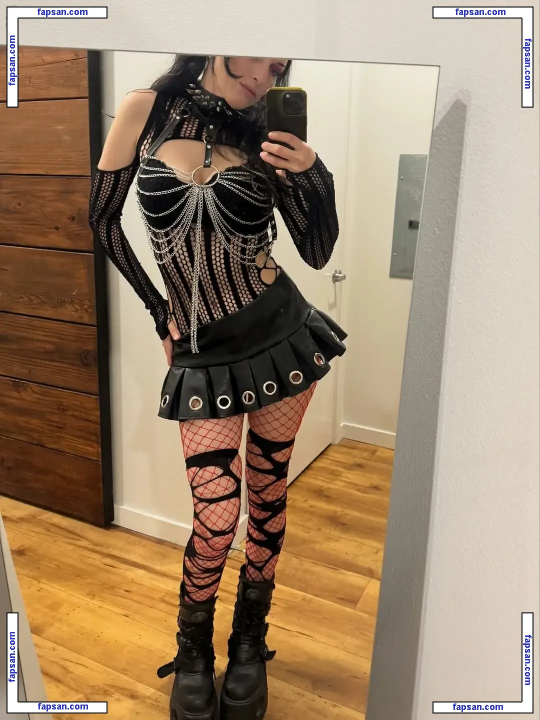 Dani Thorne голая фото #0392 с Онлифанс