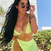 Dania Méndez nude #0003
